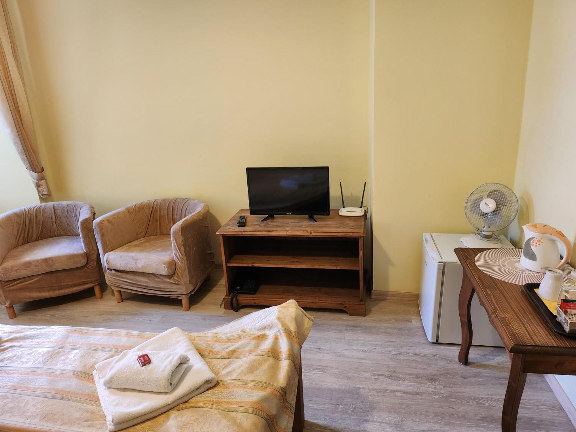 קונטה הורה Hotel Opat מראה חיצוני תמונה